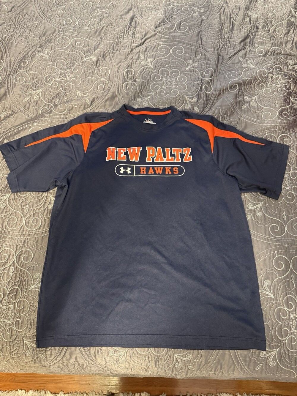 SUNY New Paltz Men Navy Blue Under armour Heat Gear - Size Large